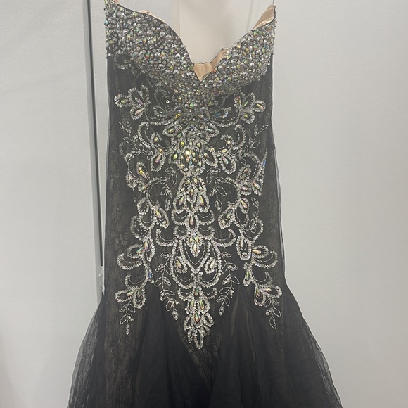 Too small by now - Picture 4 of 7